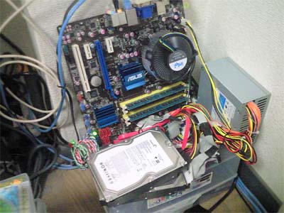裸PC